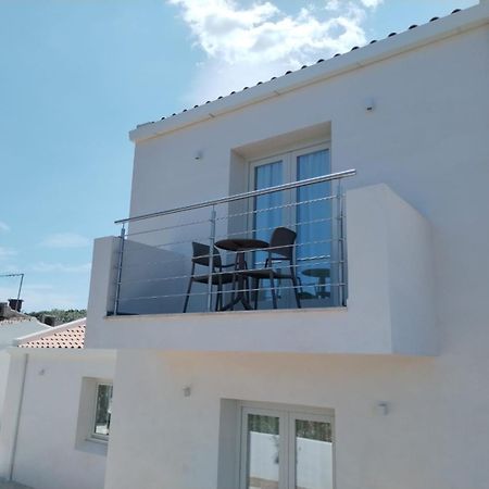 Villa Est Сан-Теодоро Экстерьер фото