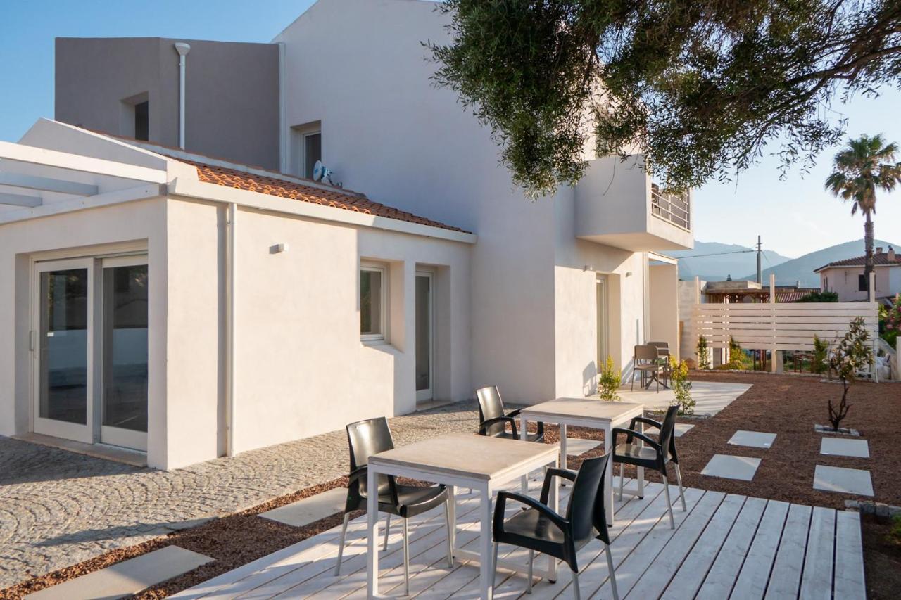 Villa Est Сан-Теодоро Экстерьер фото