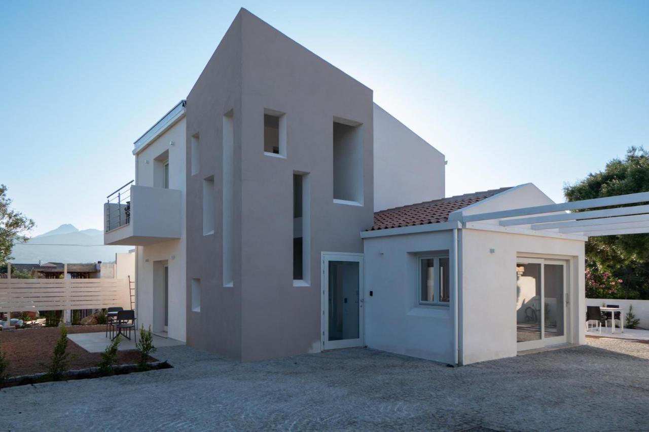 Villa Est Сан-Теодоро Экстерьер фото