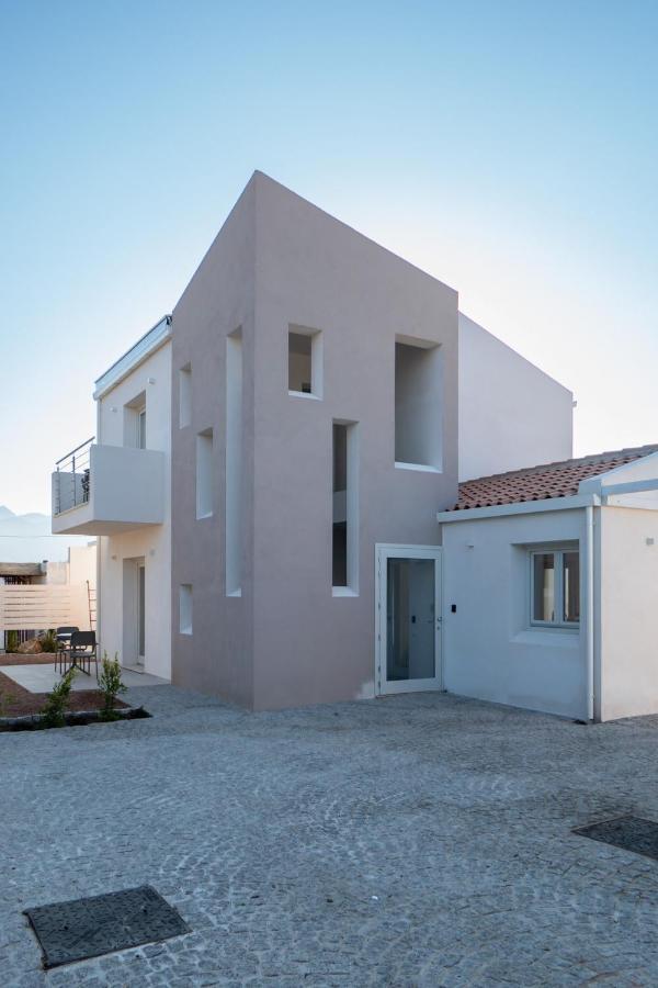 Villa Est Сан-Теодоро Экстерьер фото